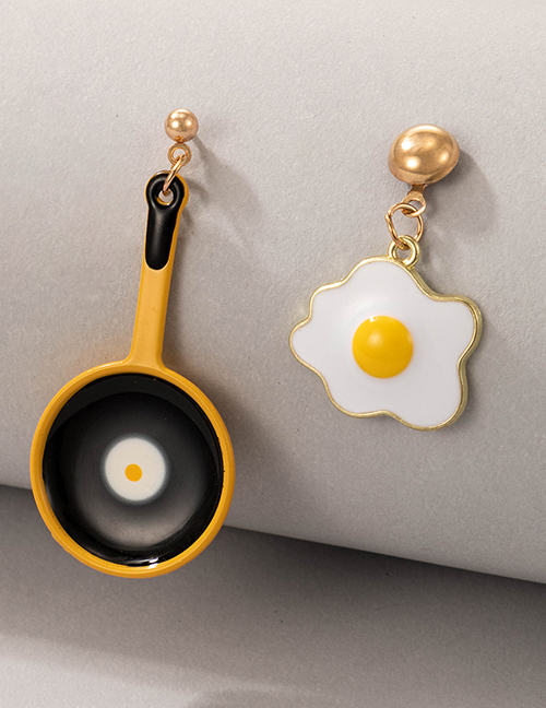 Fashion Gold Color Egg Pan Asymmetrical Stud Earrings