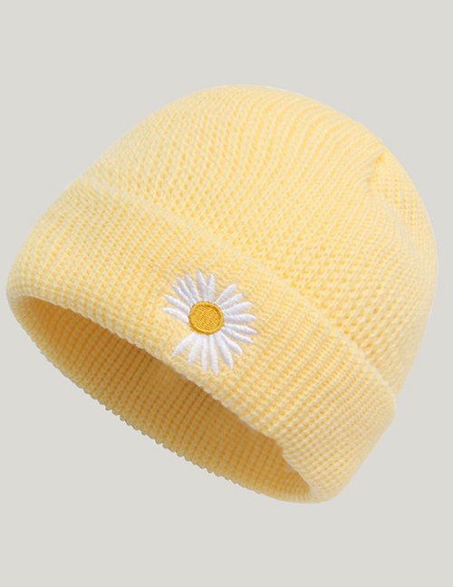 Fashion Yellow Daisy Knitted Hat Pure Color Woolen Daisy Knitted Pullover Hat