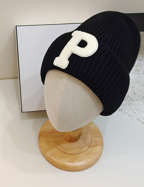 Fashion Black P Letter Woolen Hat Letter Wool Cap