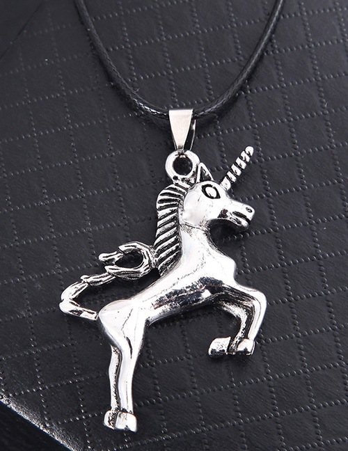 Fashion Silver Alloy Geometric Steed Necklace