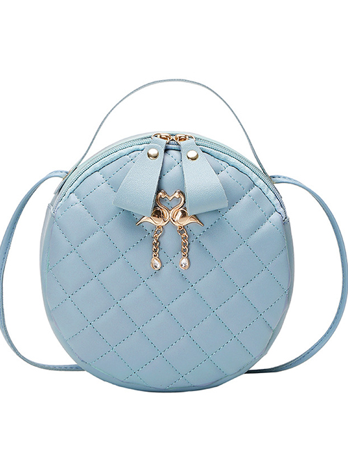 Fashion Sky Blue Pu Embroidered Thread Rhombus Large Capacity Messenger Bag