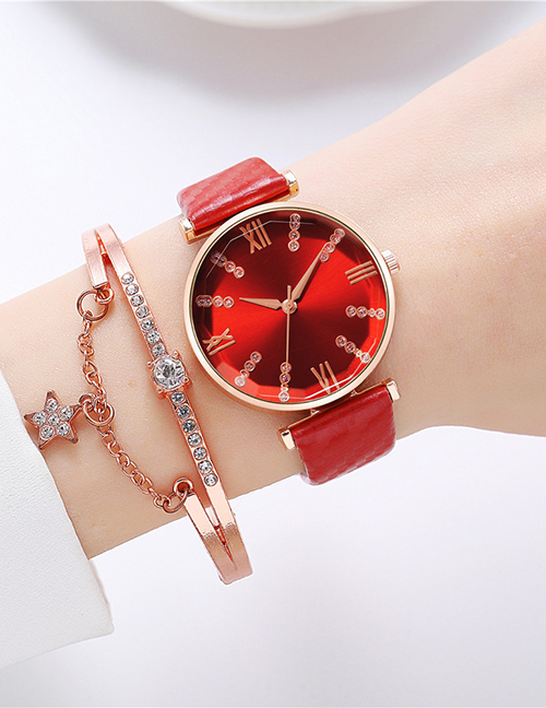 Fashion Red + Bracelet Alloy Diamond Round Dial Watch
