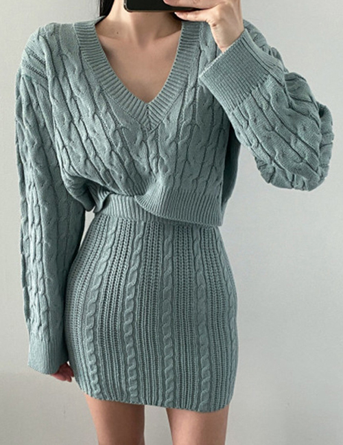 Fashion Grey-green V-neck Linen Pattern Long-sleeved Sweater + High-waisted Skirt
