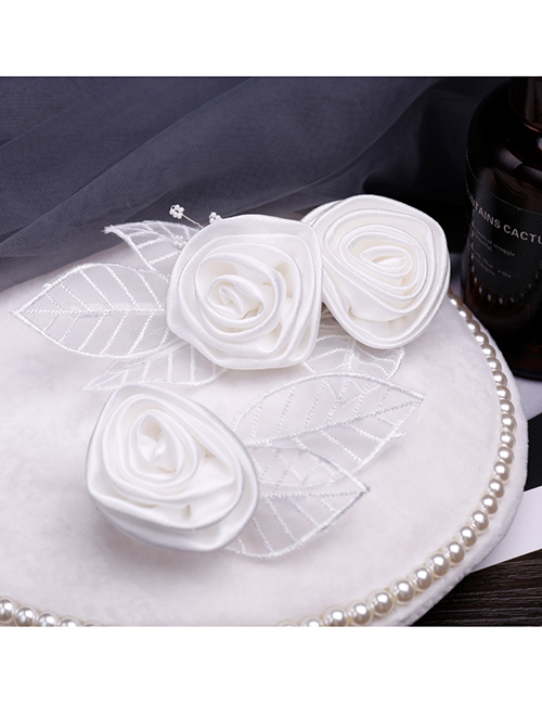 Fashion White Satin Floral Hair Clip Set