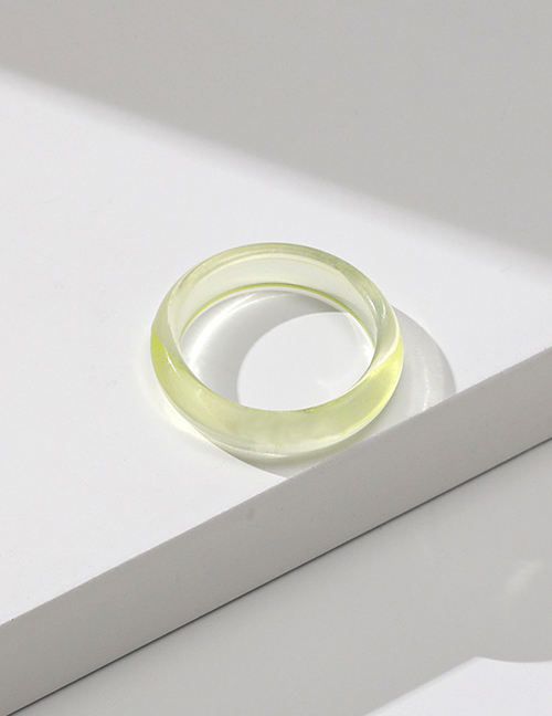 Fashion J05 Transparent Yellow Resin Geometric Round Ring