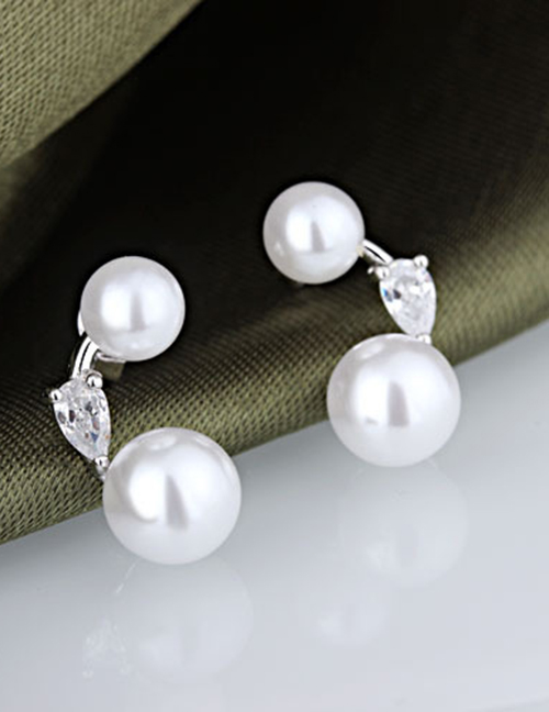 Fashion Imitation Pearl 6+8 Copper Stud Earrings With Diamonds And Pearls