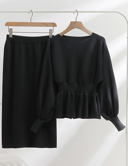 Fashion Black Two Pieces Of Round Neck Bag Hips And Waist Slim Knitted Dresses