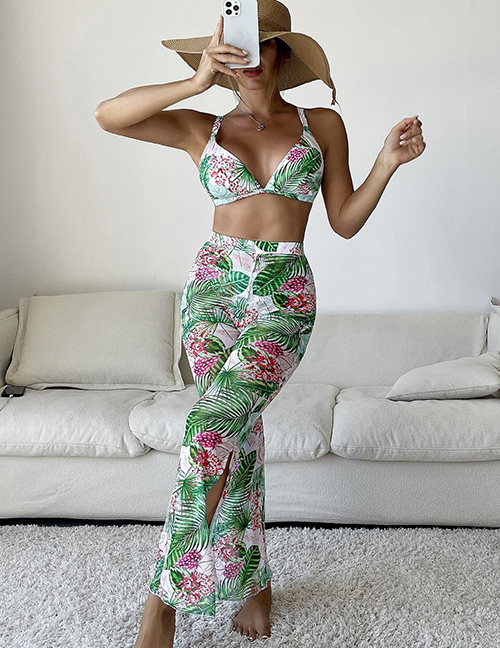 Fashion Floral Polyester Printed Two-piece Swimsuit Three-piece Set  Polyester