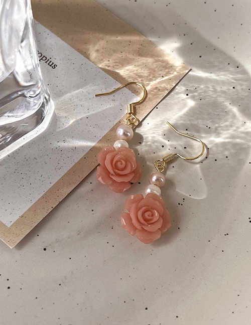 Fashion Gold Resin Flower Pearl Earrings