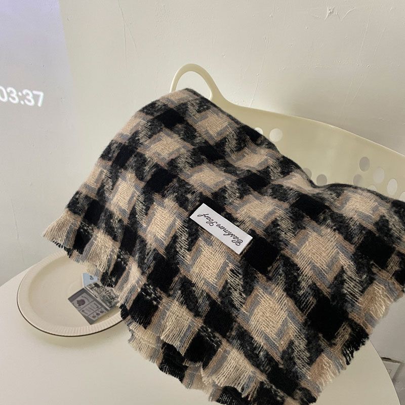 Fashion Black And White Acrylic Color Block Patchwork Plaid Scarf