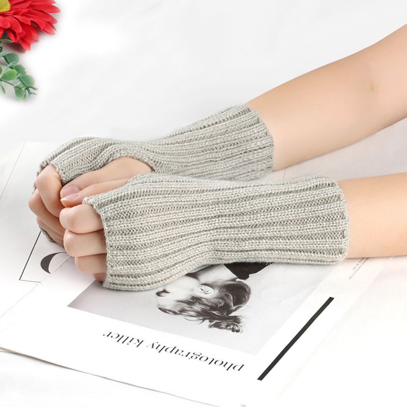Fashion Light Grey Wool Knitted Fingerless Gloves