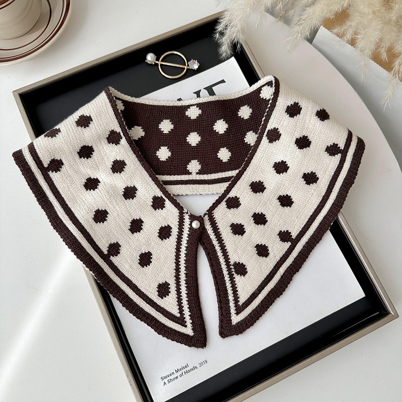 Fashion Brown Dots Polyester Printed Knitted Mock Collar