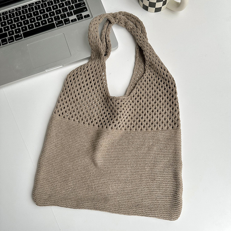 Fashion Oatmeal Color Woven Hollow Large Capacity Shoulder Bag