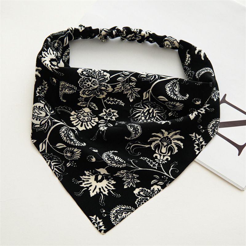 Fashion Flowers Black Fabric Printed Triangle Elastic Headband