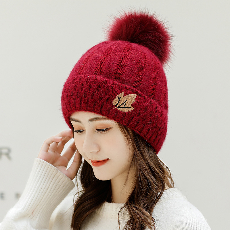 Fashion Wine Red Rabbit Fur Knitted Maple Leaf Embroidered Beanie