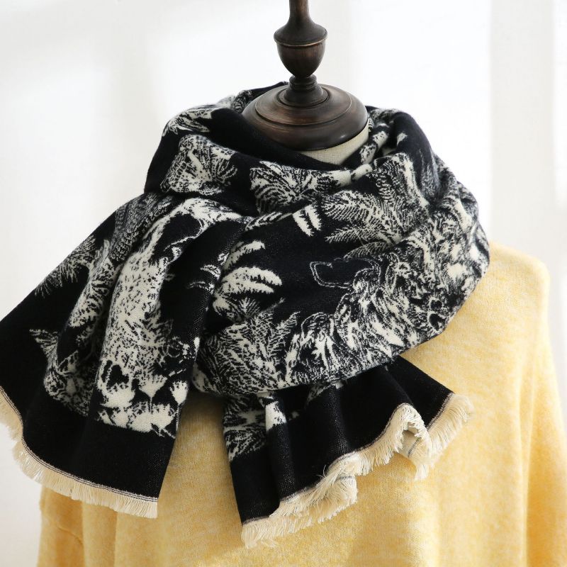 Fashion Thick Jacquard Style - Black. Faux Cashmere Printed Reversible Scarf