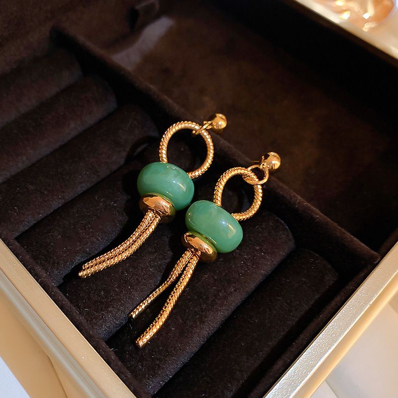 Fashion Gold-green (real Gold Plating) Acrylic Geometric Oval Snake Bone Chain Tassel Earrings