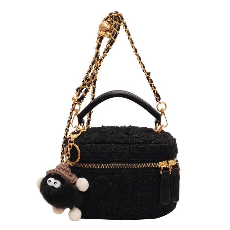 Fashion Black Large Wool Chain Pendant Hand-held Crossbody Bag