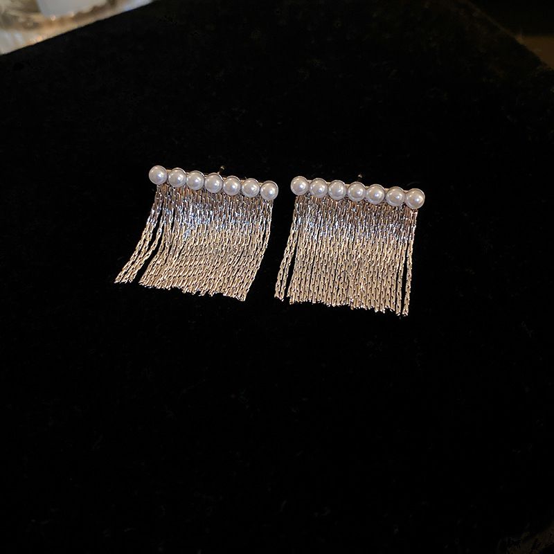 Fashion Silver (real Gold Plating) Metal Pearl Tassel Stud Earrings
