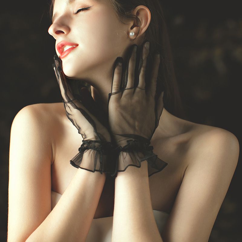 Fashion Black Mesh Lace Five-finger Gloves