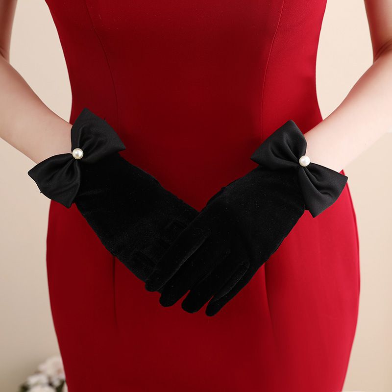 Fashion Black Velvet Bow Five-finger Gloves