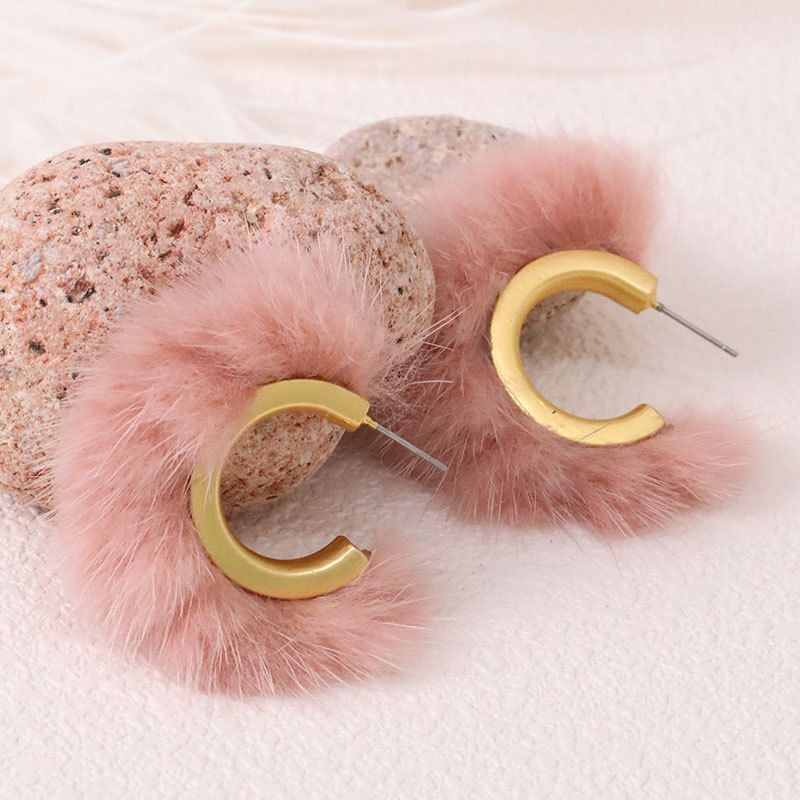 Fashion Pink C-shaped Mink Hair Earrings