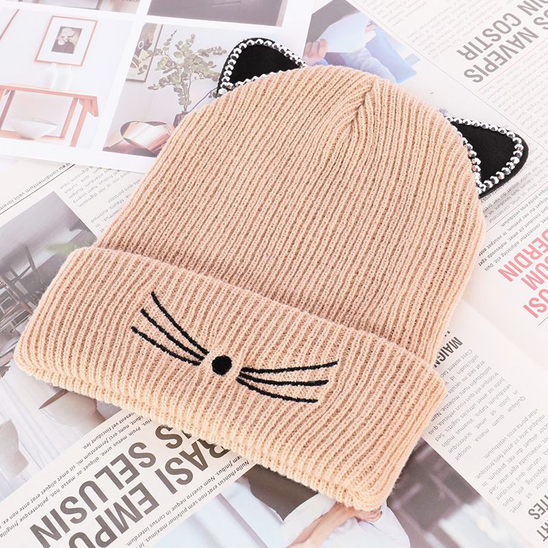 Fashion Beige Acrylic Knitted Embroidered Beanie