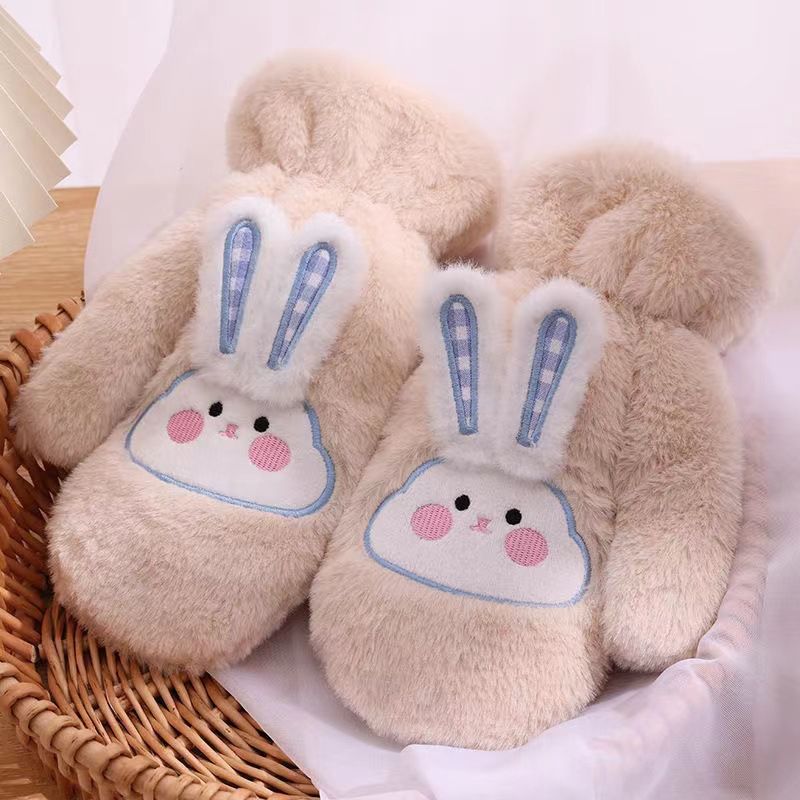 Fashion Beige Plush Bunny Embroidered All-inclusive Gloves