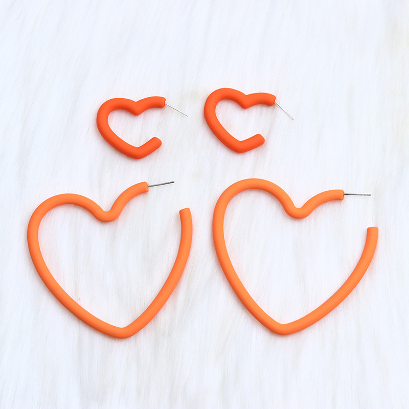 Fashion Orange Heart-set Acrylic Love Earring Set