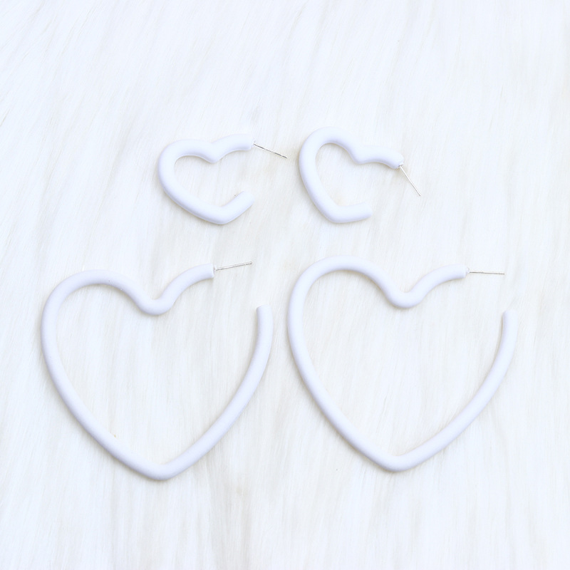 Fashion White Love-set Acrylic Love Earring Set