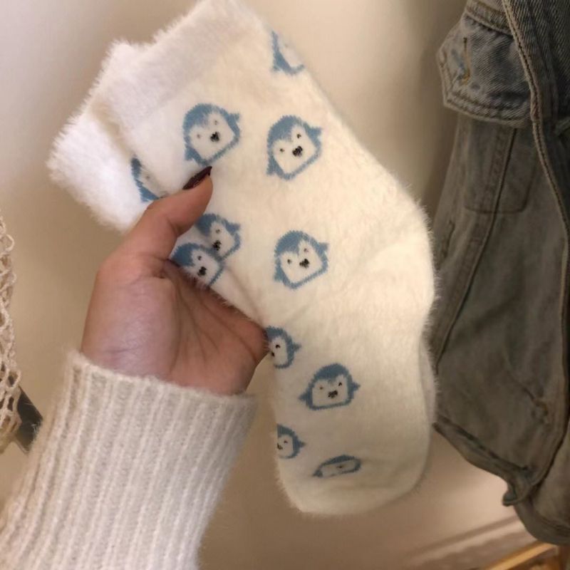 Fashion Little Penguin【1 Pair】 Mink Velvet Printed Mid-calf Socks