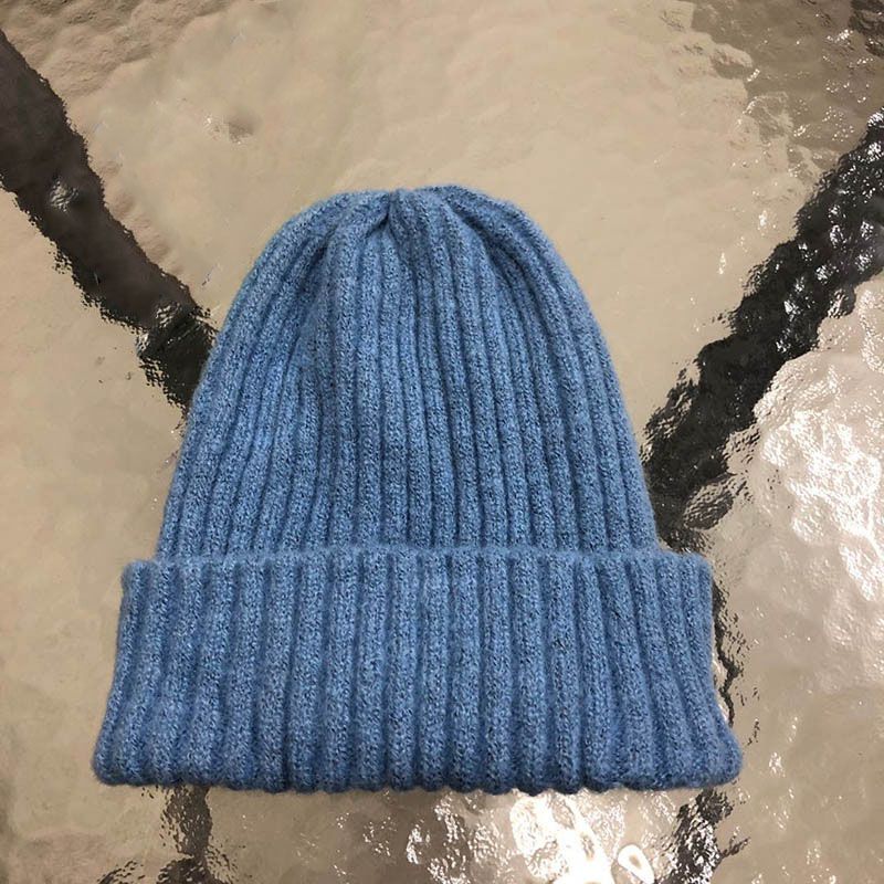 Fashion Light Blue Rolled Edge Knitted Beanie