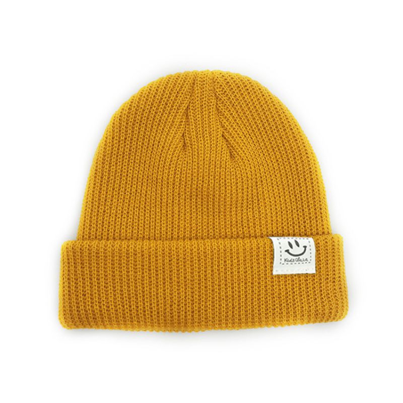 Fashion Yellow Acrylic Knitted Smiley Patch Beanie