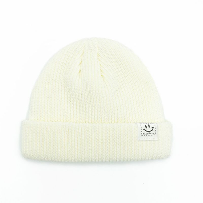 Fashion White Acrylic Knitted Smiley Patch Beanie