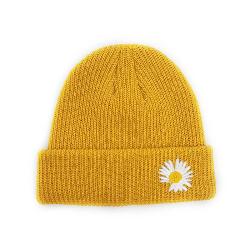 Fashion Yellow Daisy Embroidered Knitted Beanie