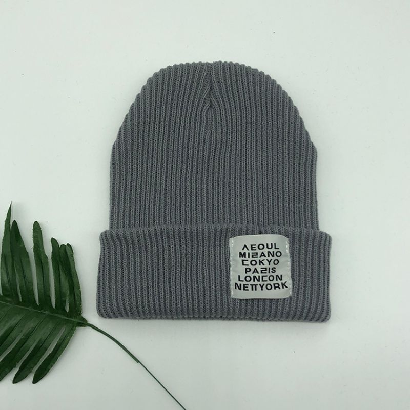 Fashion Light Silver Gray Acrylic Knitted Label Beanie