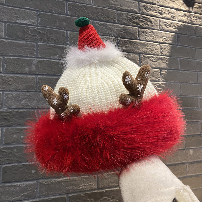 Fashion White Hat (antlers) Acrylic Plush Patchwork Knitted Christmas Elk Antler Beanie