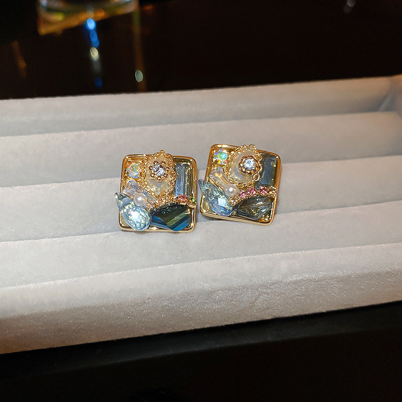 Fashion Blue Geometric Diamond Square Crystal Stud Earrings