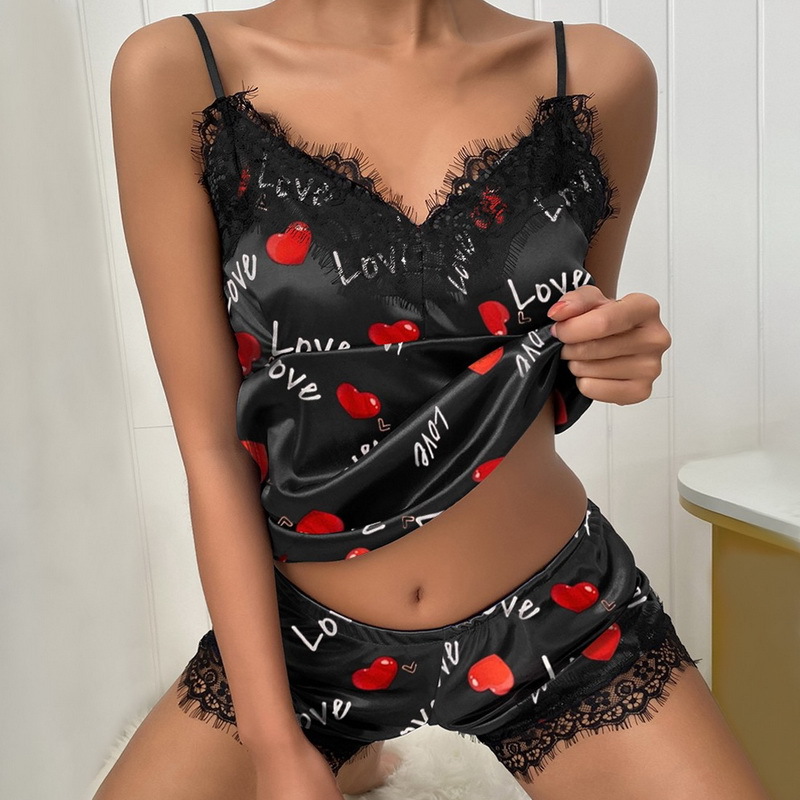 Fashion Black + Red Heart Polyester Printed Lace Pajama Set