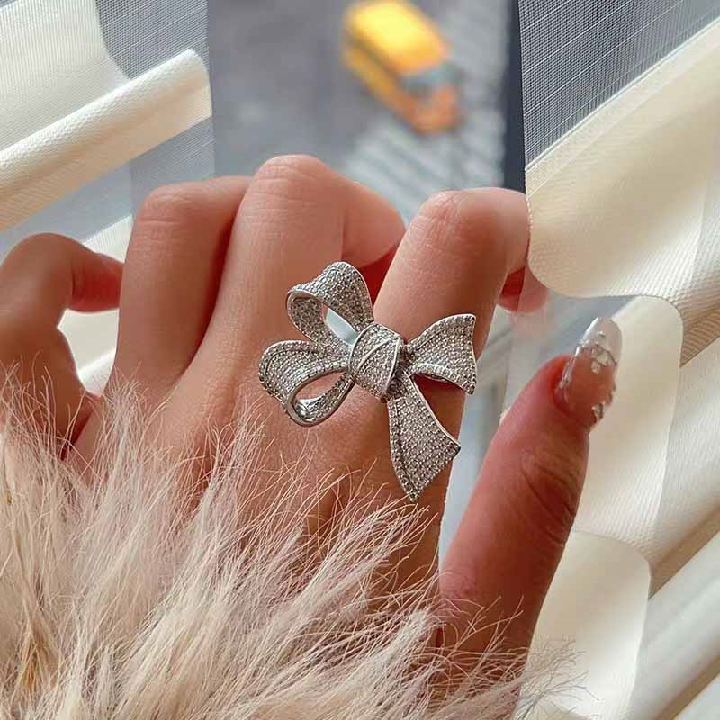 Fashion Silver Copper Diamond Three-dimensional Bow Ring