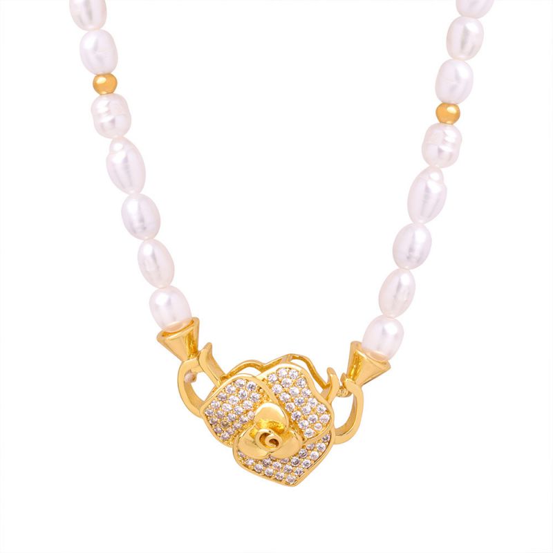 Fashion Gold Pearl Beaded Diamond Flower Necklace