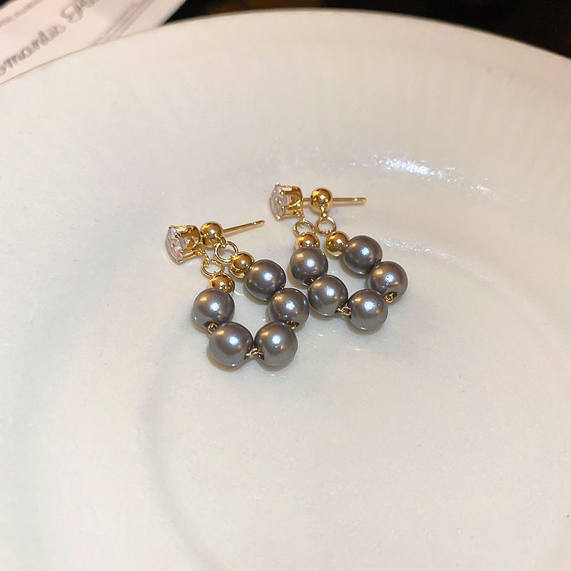 Fashion Grey Metal Diamond Pearl Beaded Earrings