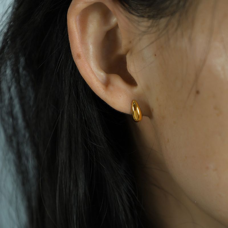 Fashion Gold Water Drop Bean Earrings