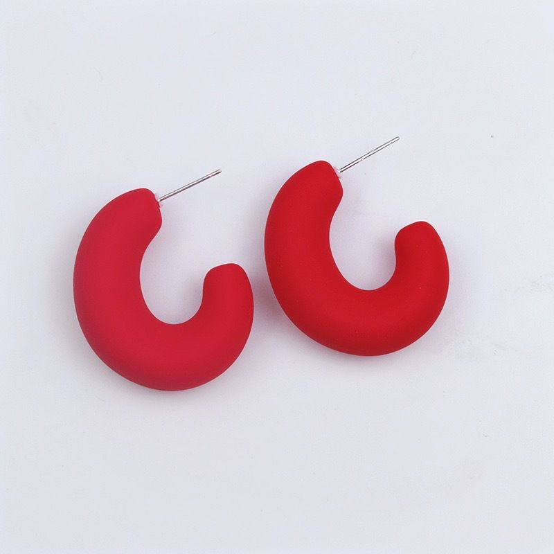 Fashion Red Acrylic Spray Painted C-shaped Earrings