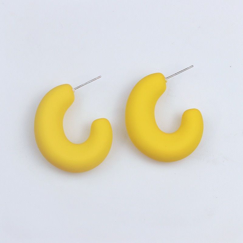 Fashion Yellow Acrylic Spray Painted C-shaped Earrings