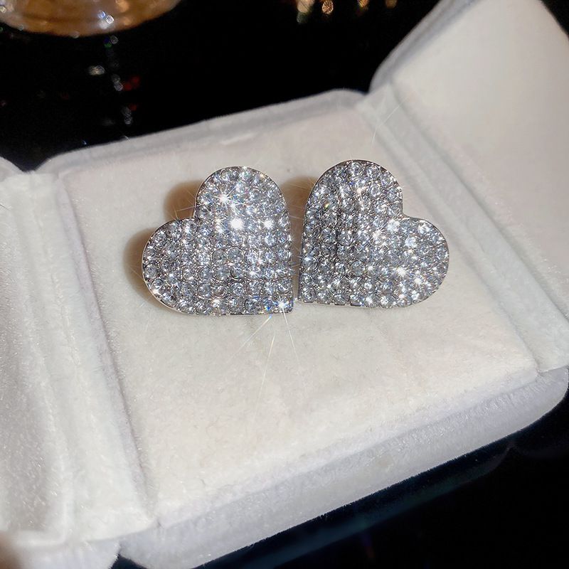 Fashion Silver Needle-silver Alloy Diamond Love Stud Earrings