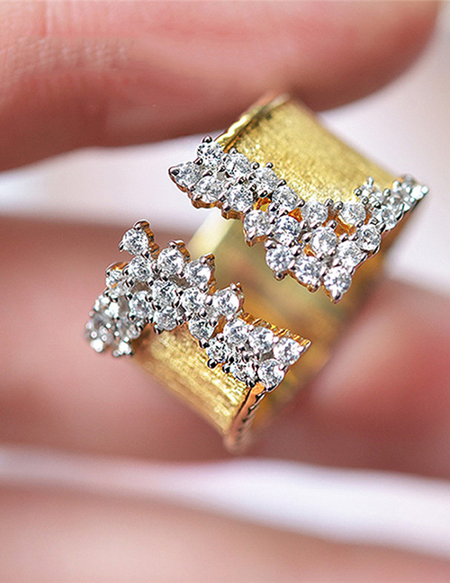 Fashion Gold Metal Zirconia Geometric Ring