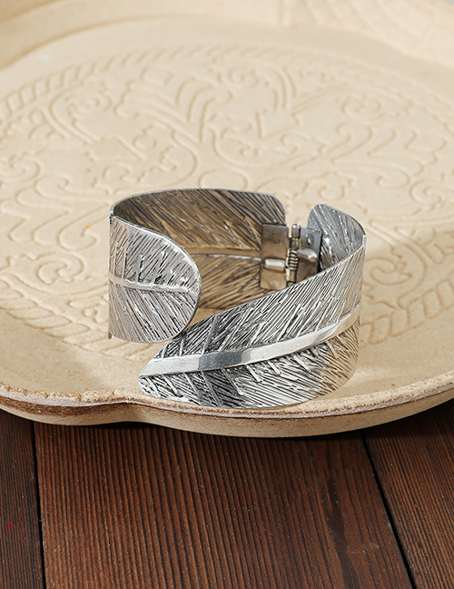 Fashion Silver Metal Leaf Bracelet