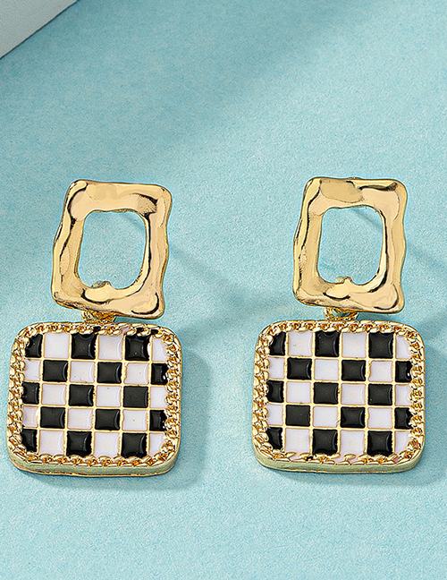 Fashion Gold Alloy Drip Check Square Earrings