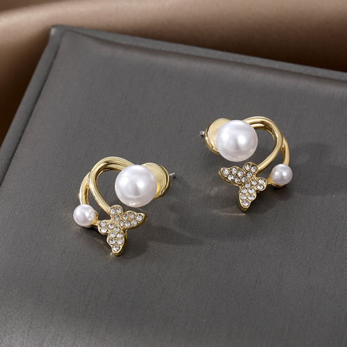 Fashion 4# Alloy Pearl Butterfly Stud Earrings